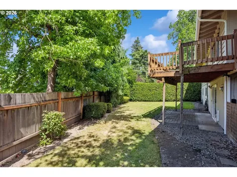 9285 SW Whitford Lane Portland OR 97223