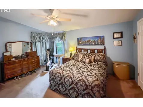 2780 NE 45th Street Lincoln City OR 97367