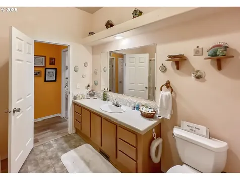 2780 NE 45th Street Lincoln City OR 97367