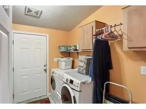 2780 NE 45th Street Lincoln City OR 97367