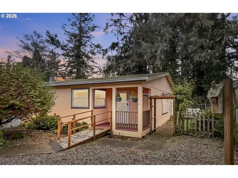 2780 NE 45th Street Lincoln City OR 97367