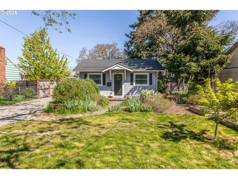 9305 SE Mill Street Portland OR 97216