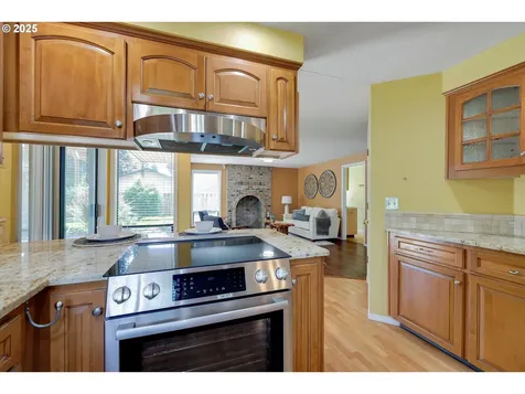 1610 NE Greensword Drive Hillsboro OR 97124
