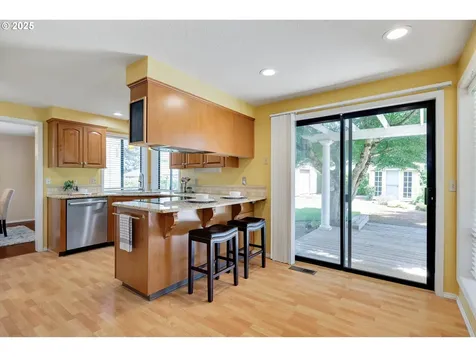 1610 NE Greensword Drive Hillsboro OR 97124