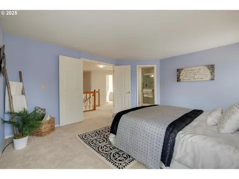 1610 NE Greensword Drive Hillsboro OR 97124