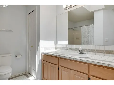 1610 NE Greensword Drive Hillsboro OR 97124