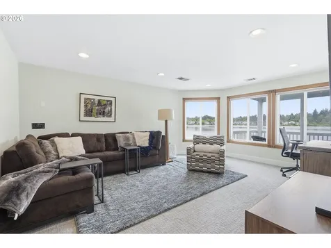 21014 NE Interlachen Lane Fairview OR 97024