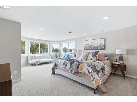 21014 NE Interlachen Lane Fairview OR 97024
