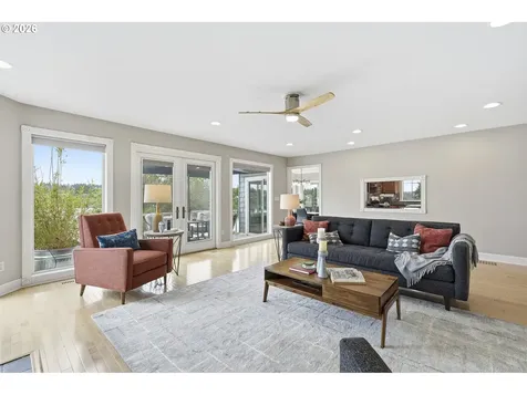 21014 NE Interlachen Lane Fairview OR 97024