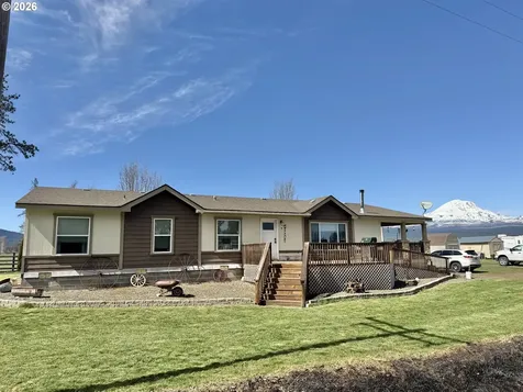 1782 Bz Glenwood Highway Glenwood WA 98619
