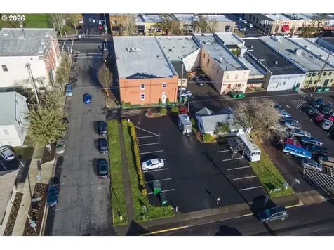 108 S Howard Street Newberg OR 97132