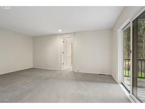 8420 NW Copeland Street Portland OR 97229
