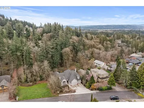 8420 NW Copeland Street Portland OR 97229