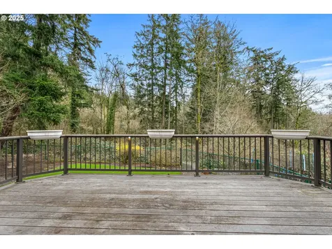 8420 NW Copeland Street Portland OR 97229