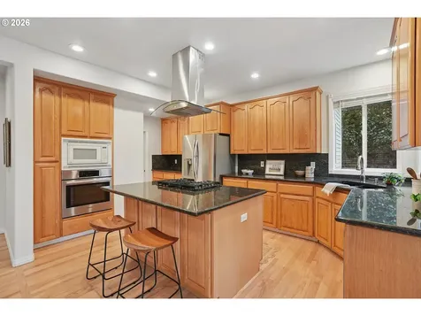 14258 NW Tradewind Street Portland OR 97229