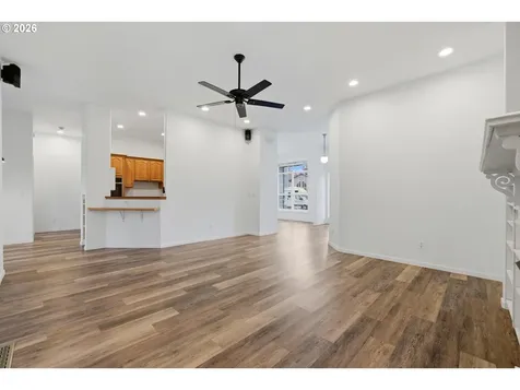 1050 Peacock Street Hammond OR 97121