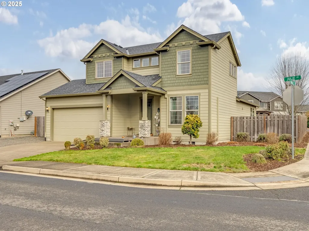 907 Julie Lane Molalla OR 97038