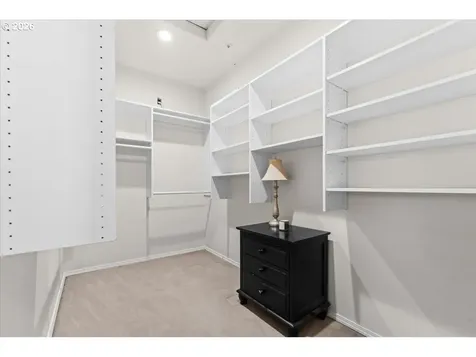12431 SW 55th Place Portland OR 97219