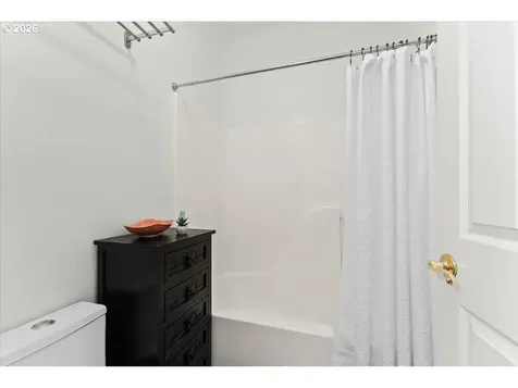 12431 SW 55th Place Portland OR 97219