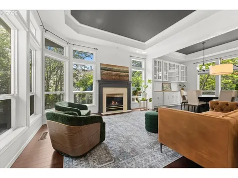 12431 SW 55th Place Portland OR 97219