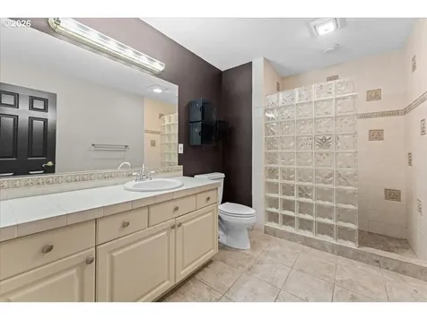 12431 SW 55th Place Portland OR 97219