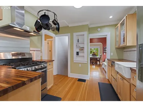 2535 NE 38th Avenue Portland OR 97212