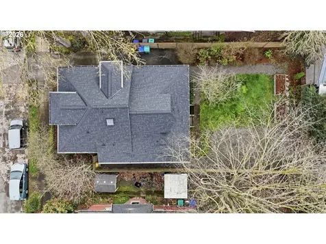 832 N Emerson Street Portland OR 97217