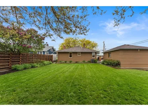 1012 Dry Hollow Road The Dalles OR 97058