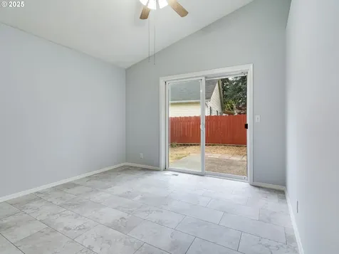 5914 NE 106th Way Vancouver WA 98686