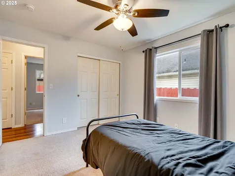 5914 NE 106th Way Vancouver WA 98686
