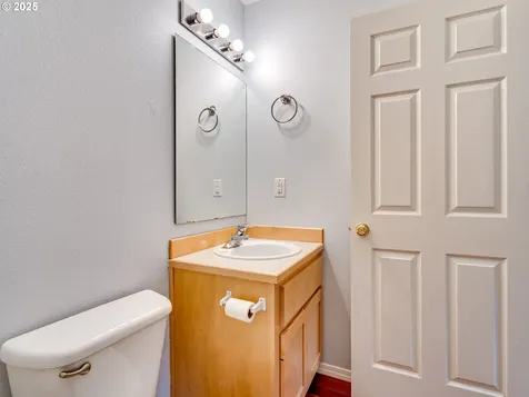 5914 NE 106th Way Vancouver WA 98686