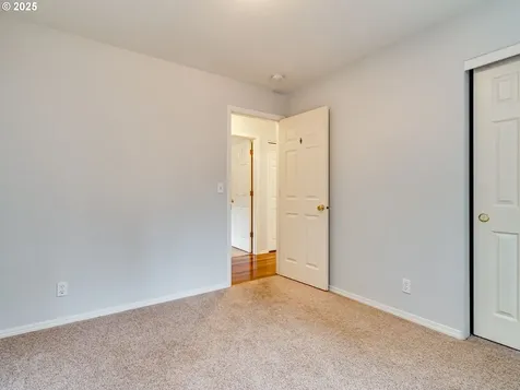 5914 NE 106th Way Vancouver WA 98686