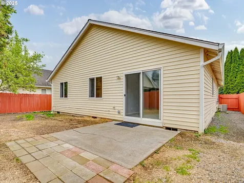 5914 NE 106th Way Vancouver WA 98686