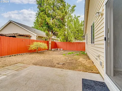5914 NE 106th Way Vancouver WA 98686