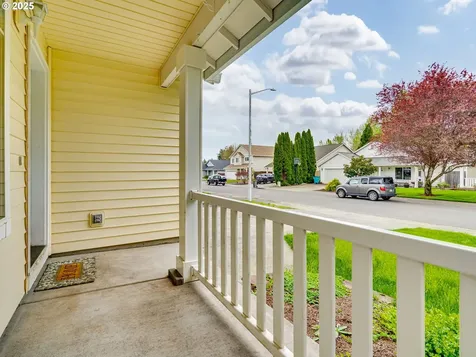 5914 NE 106th Way Vancouver WA 98686