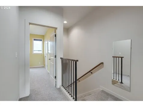 3412 SW Moss Street Portland OR 97219