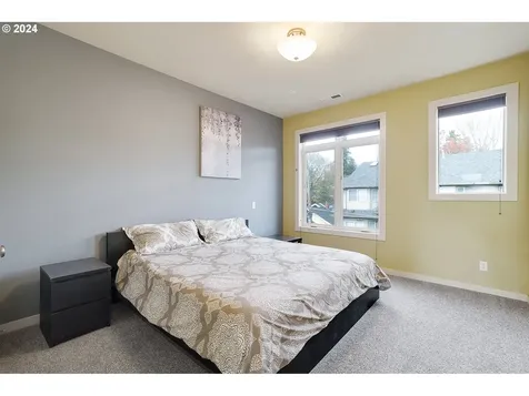 3412 SW Moss Street Portland OR 97219