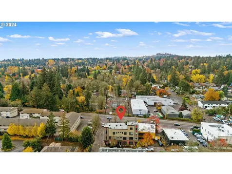 3412 SW Moss Street Portland OR 97219