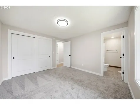 8710 NE 29th Avenue Vancouver WA 98665
