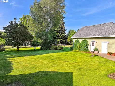 886 Alameda Road Hood River OR 97031