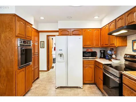 886 Alameda Road Hood River OR 97031