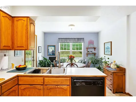 886 Alameda Road Hood River OR 97031