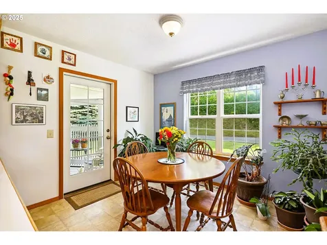 886 Alameda Road Hood River OR 97031