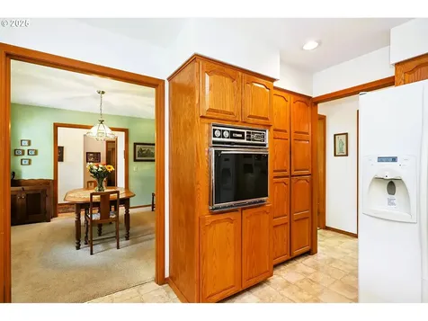 886 Alameda Road Hood River OR 97031