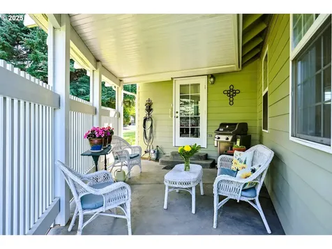 886 Alameda Road Hood River OR 97031