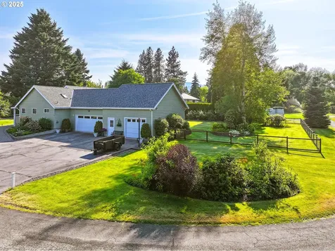 886 Alameda Road Hood River OR 97031