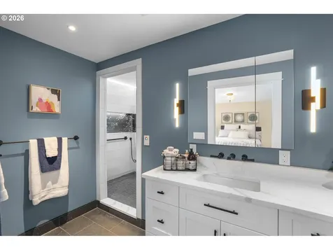 11348 SW Ironwood Loop Portland OR 97223