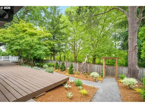 11348 SW Ironwood Loop Portland OR 97223