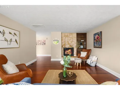 11348 SW Ironwood Loop Portland OR 97223