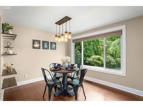 11348 SW Ironwood Loop Portland OR 97223